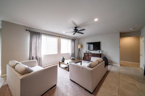 3343 Spring Sails Ave, Tulare, CA 93274 photo 5
