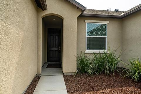 3343 Spring Sails Ave, Tulare, CA 93274 photo 3
