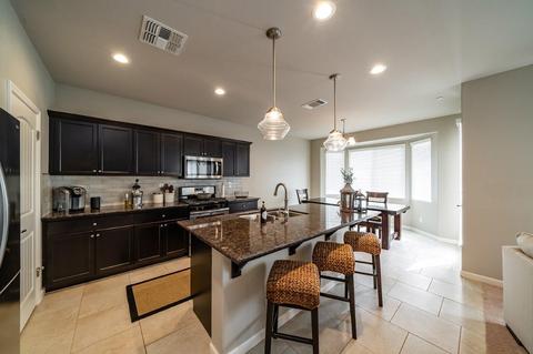 3343 Spring Sails Ave, Tulare, CA 93274 photo 7