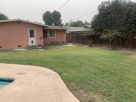1346 W Iris Ave, Visalia, CA 93277 photo 15