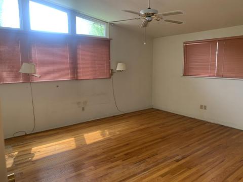 1346 W Iris Ave, Visalia, CA 93277 photo 9