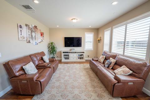 1503 Softwind Dr, Tulare, CA 93274 photo 18
