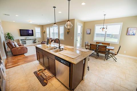 1503 Softwind Dr, Tulare, CA 93274 photo 24