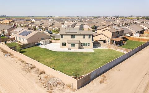 1503 Softwind Dr, Tulare, CA 93274 photo 6