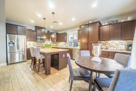2945 E Sierra Ave, Tulare, CA 93274 photo 14