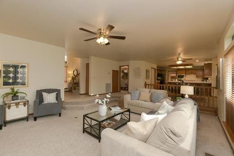 2520 E Harvard Ct, Visalia, CA 93292 photo 5