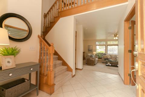 2520 E Harvard Ct, Visalia, CA 93292 photo 4