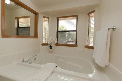 2520 E Harvard Ct, Visalia, CA 93292 photo 36