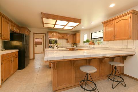 2520 E Harvard Ct, Visalia, CA 93292 photo 13