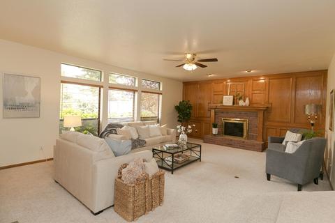 2520 E Harvard Ct, Visalia, CA 93292 photo 6