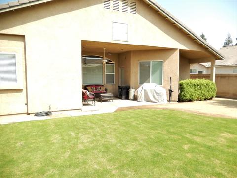 1227 E Copper Ct, Visalia, CA 93292 photo 29