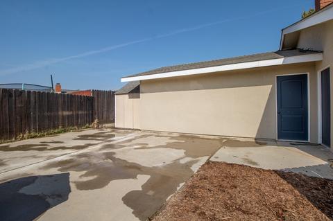 435 Lum Dr, Lemoore, CA 93245 photo 23