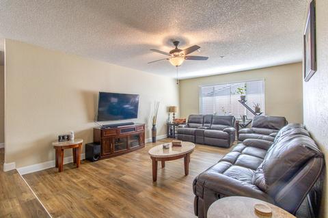 435 Lum Dr, Lemoore, CA 93245 photo 5