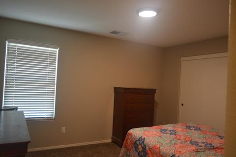 314 S Sol Ct, Visalia, CA 93292 photo 10