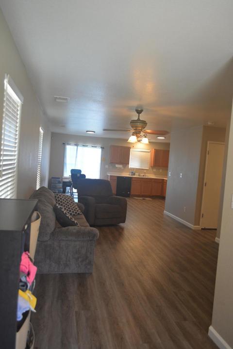 314 S Sol Ct, Visalia, CA 93292 photo 13