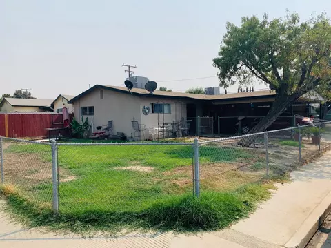1230 N Leslie St, Visalia, CA 93291 photo 3