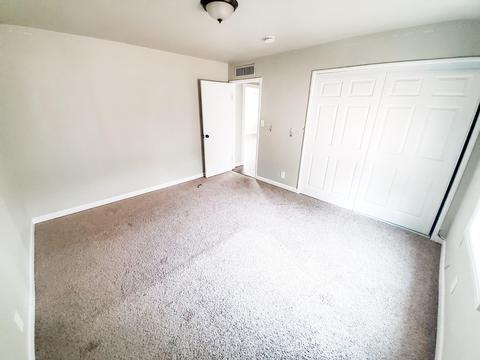 112 W Walnut Ave, Visalia, CA 93277 photo 20