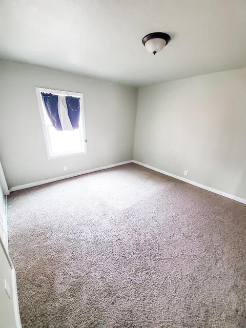112 W Walnut Ave, Visalia, CA 93277 photo 19
