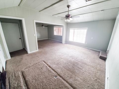 112 W Walnut Ave, Visalia, CA 93277 photo 10