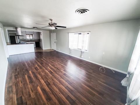 112 W Walnut Ave, Visalia, CA 93277 photo 6