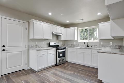 2089 N Spruce Rd, Exeter, CA 93221 photo 6