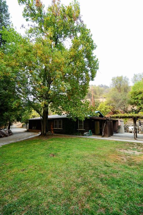 44229 Kaweah River Dr # -C, Three Rivers, CA 93271 photo 2