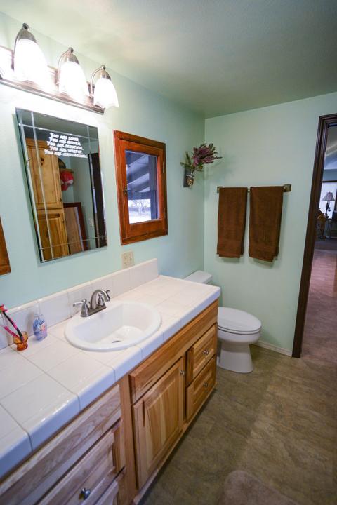44229 Kaweah River Dr # -C, Three Rivers, CA 93271 photo 32