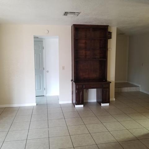 1729 E Cross Ave, Tulare, CA 93274 photo 8