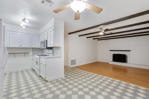 3532 W Iris Ave, Visalia, CA 93277 photo 9