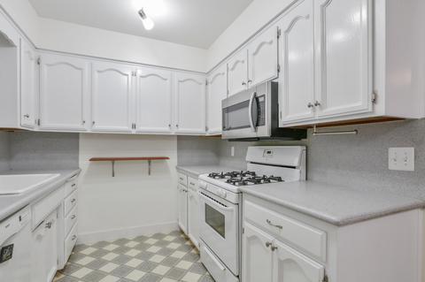 3532 W Iris Ave, Visalia, CA 93277 photo 11