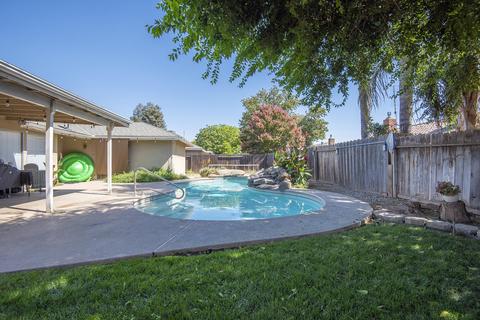 695 E Ann Dr, Reedley, CA 93654 photo 25