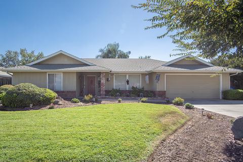 695 E Ann Dr, Reedley, CA 93654 photo 1