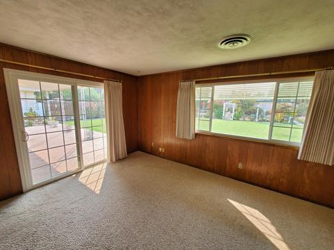 203 E Prosperity Ave, Tulare, CA 93274 photo 34