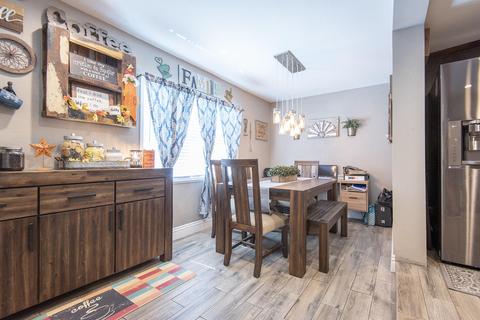 202 Sequoia Dr, Exeter, CA 93221 photo 12
