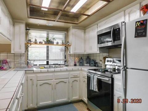 1830 E Vassar, Visalia, CA 93291 photo 7