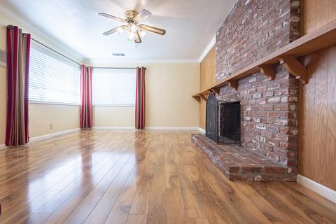 244 W Beech Ave, Visalia, CA 93277 photo 9