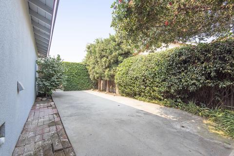 244 W Beech Ave, Visalia, CA 93277 photo 48
