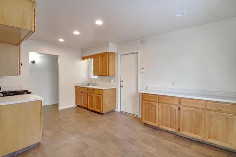 558 Glenn Ave, Exeter, CA 93221 photo 13