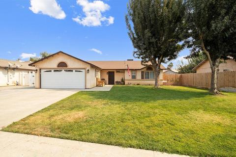 762 Valencia Ave, Lemoore, CA 93245 photo 1