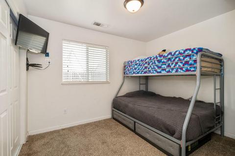 762 Valencia Ave, Lemoore, CA 93245 photo 14