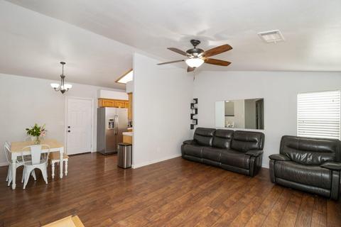 762 Valencia Ave, Lemoore, CA 93245 photo 6