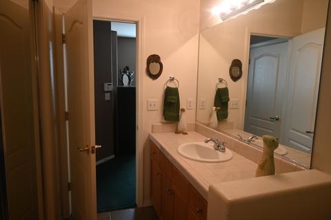 1676 Glen Dunbar Ln, Clovis, CA 93619 photo 8
