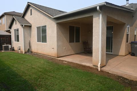 1676 Glen Dunbar Ln, Clovis, CA 93619 photo 5