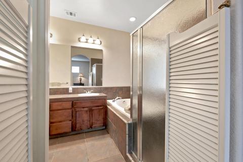 3420 E Feemster Ave, Visalia, CA 93292 photo 26