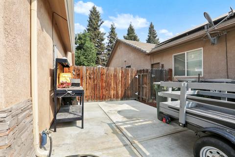 3420 E Feemster Ave, Visalia, CA 93292 photo 4