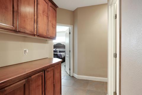 3420 E Feemster Ave, Visalia, CA 93292 photo 16