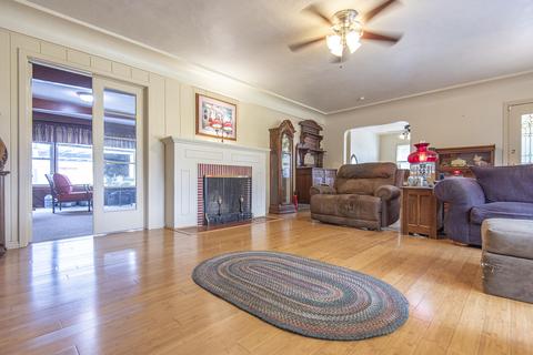 3036 E Tulare Ave, Tulare, CA 93274 photo 14