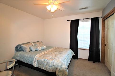540 W Prospect Ave, Exeter, CA 93221 photo 22