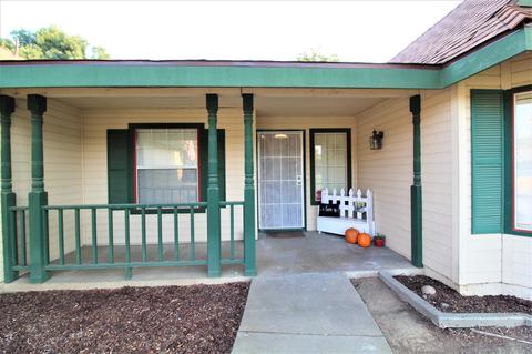 540 W Prospect Ave, Exeter, CA 93221 photo 4