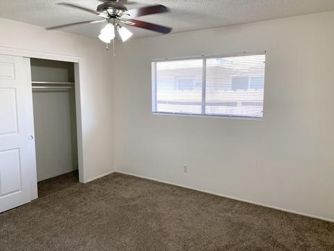 1394 Antelope Dr, Lemoore, CA 93245 photo 13
